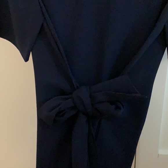 Club Monaco top with bow - Picture 2 of 4